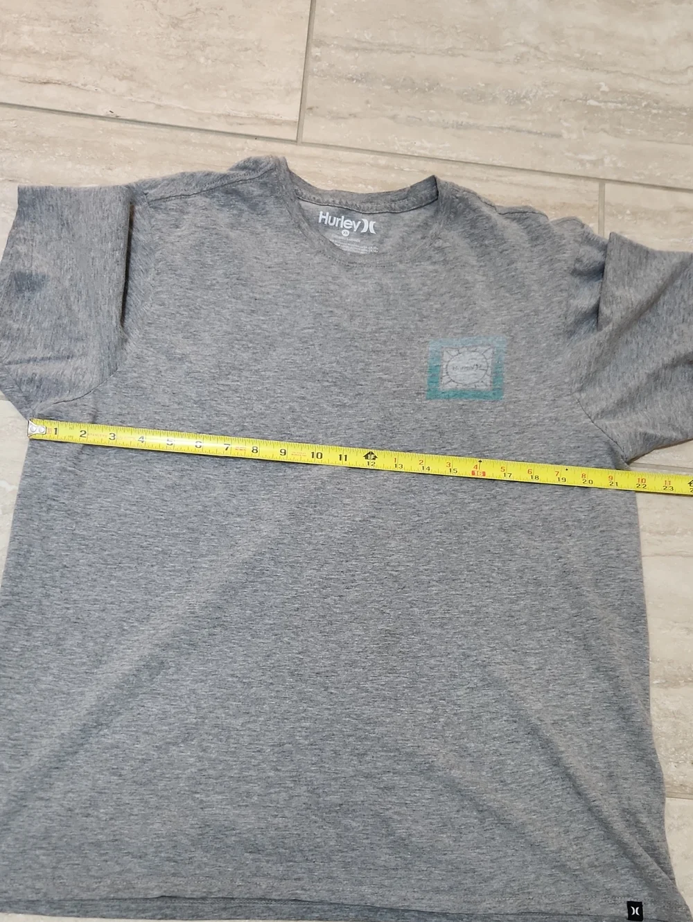 2 Hurley T-Shirt Bundle Men's XL Extra Large Gray Graphic Faded Logo - Picture 8 of 11